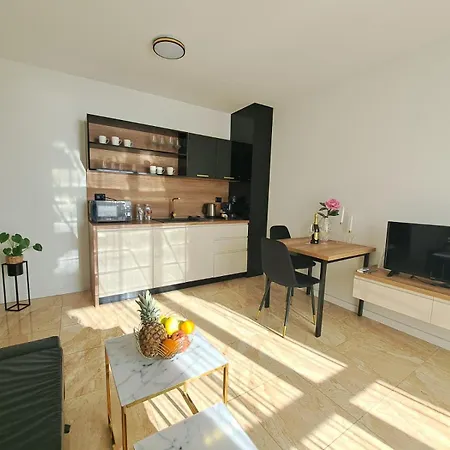 Onyx Private Apartament *